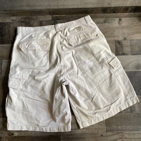 U.S. Polo Assn. 1890 Khaki Cargo Shorts size 36 distressed flawed - Picture 5 of 7